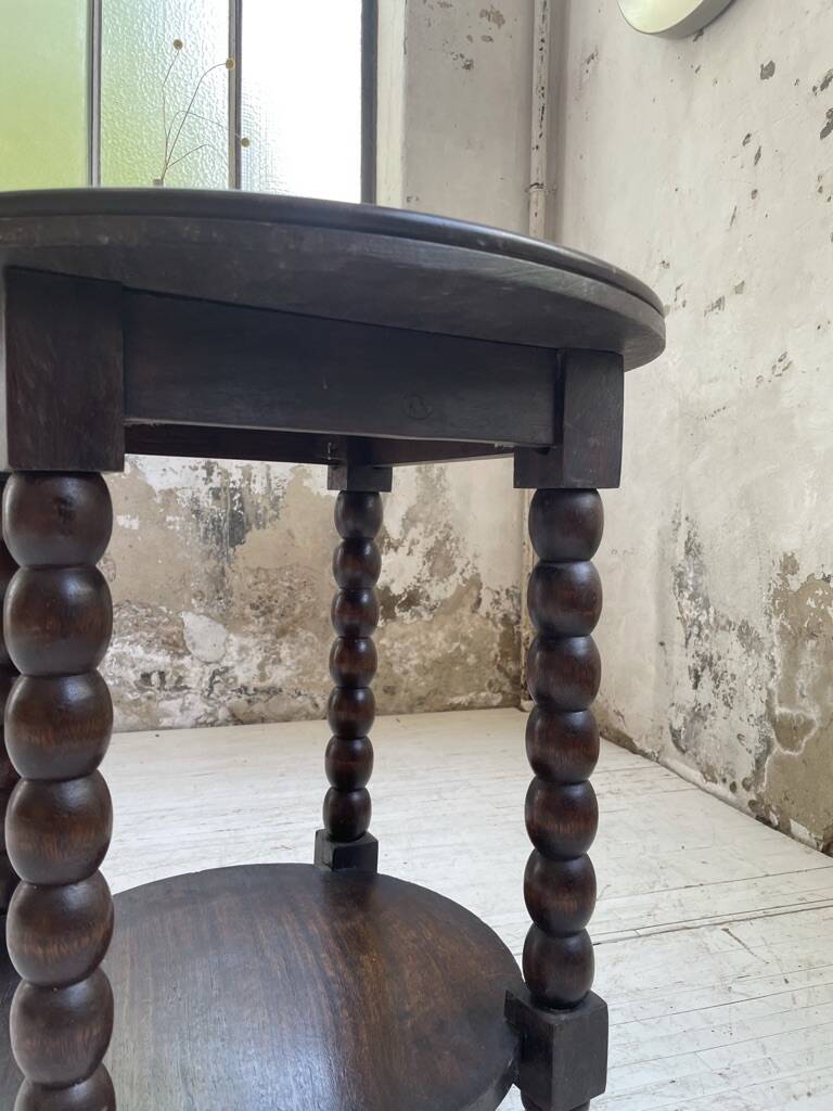 Table d’appoint brutaliste style Dudouyt