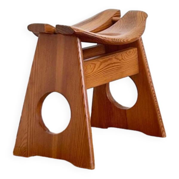 Tabouret en pin Gilbert Marklund Furusnickarn AB Design suédois