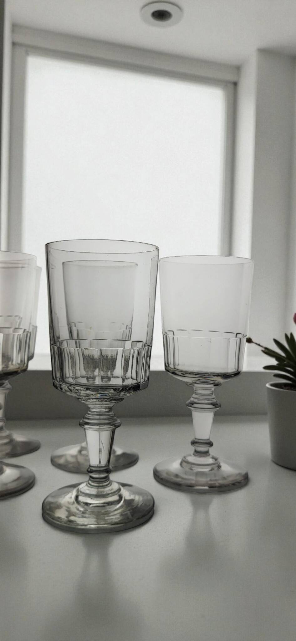 6 Verres à eau / vin modèle Mirabeau
