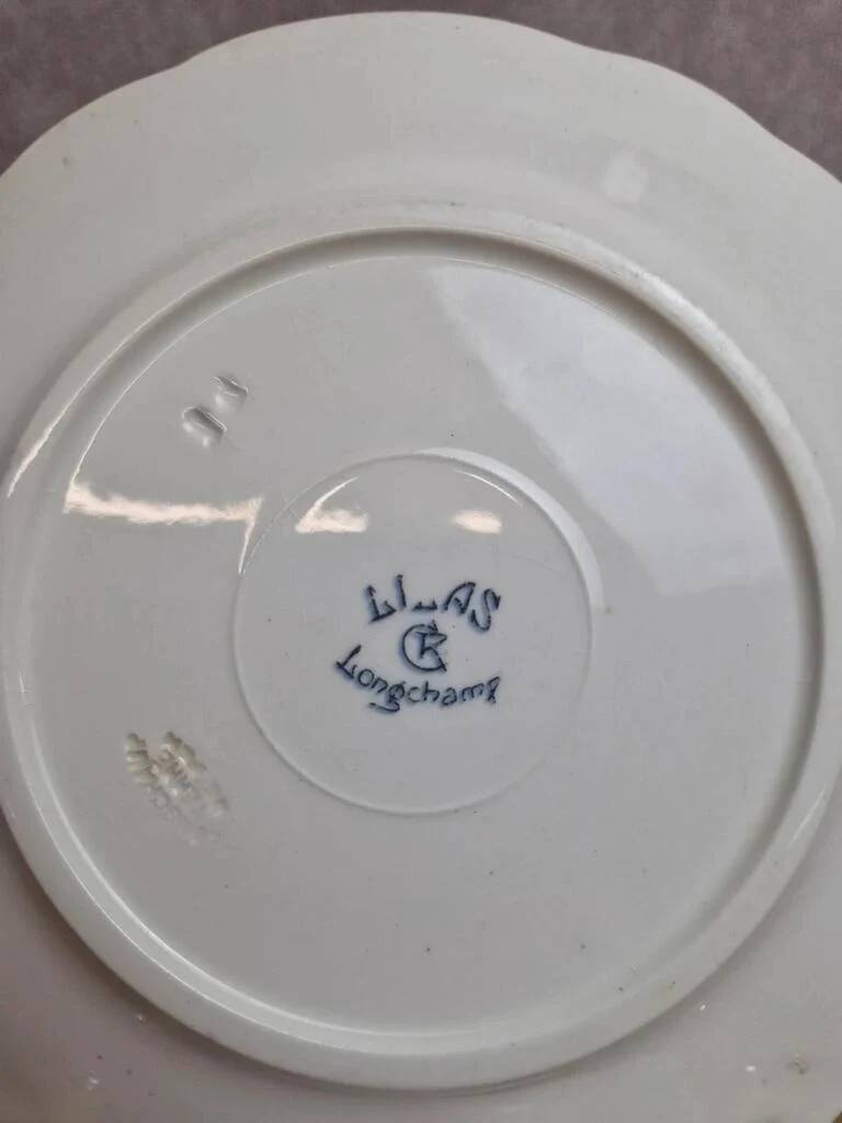 Set of 2 Longchamp ironstone plates model Lila Art Nouveau 22 cm