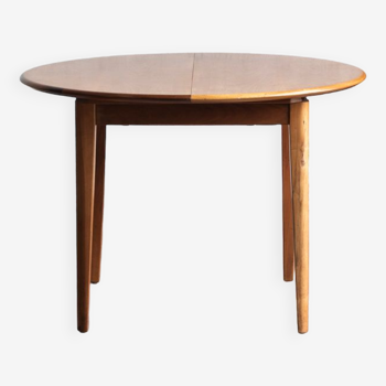 Extendable dining table, round to oval, 1970s