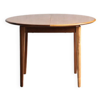 Extendable dining table, round to oval, 1970s