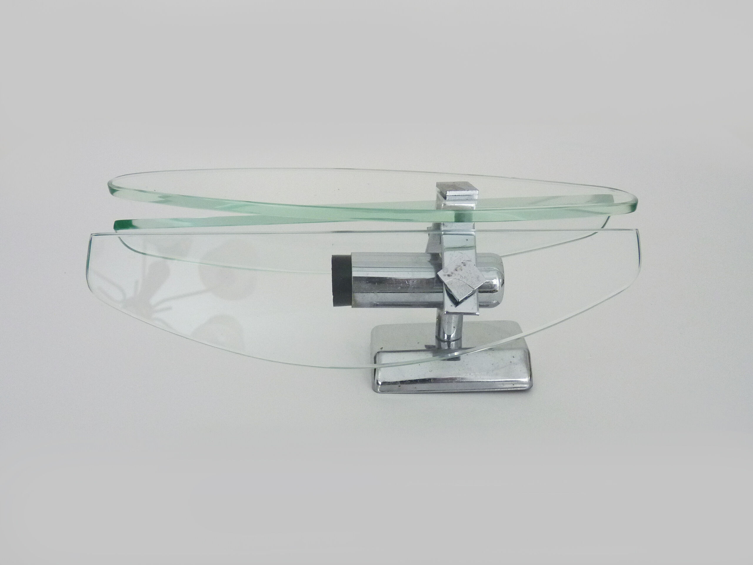 Paire d'appliques italienne Veca en verre bleuté et chrome, simple feux. Années 70