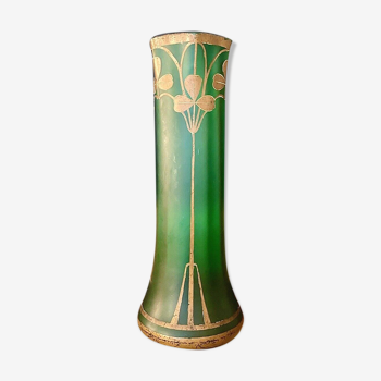 Vase en verre décor émaillée de trèfle réhaussé or Francois T. Legras