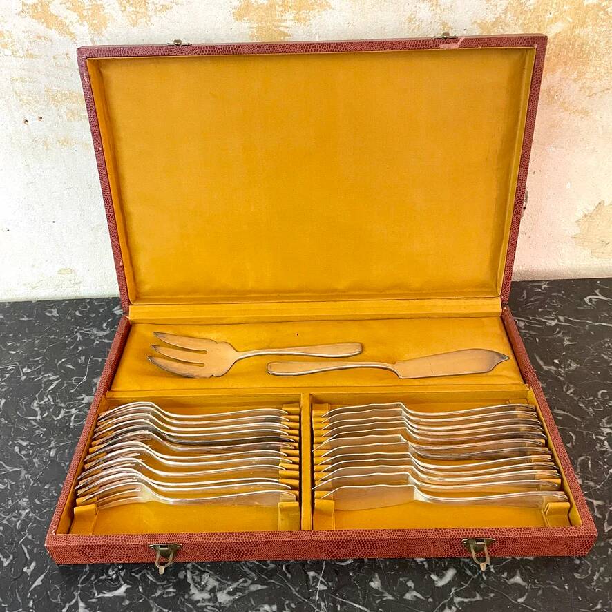 SFAM silver-plated fish service