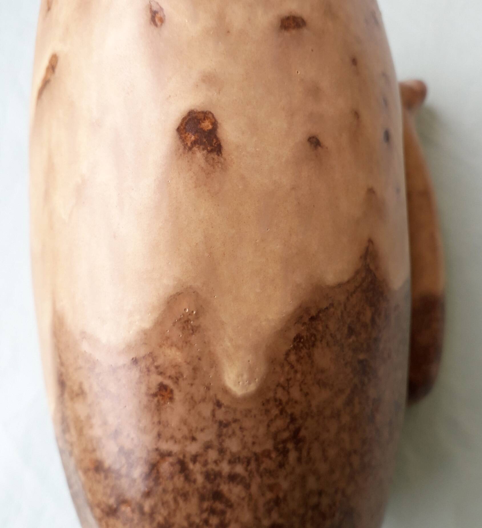 Ceramic mugs