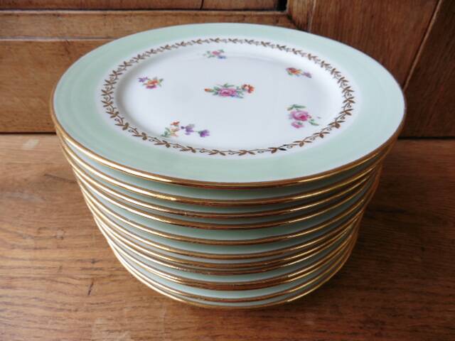 12 PL Limoges porcelain dessert plates 17.8 cm flower decoration