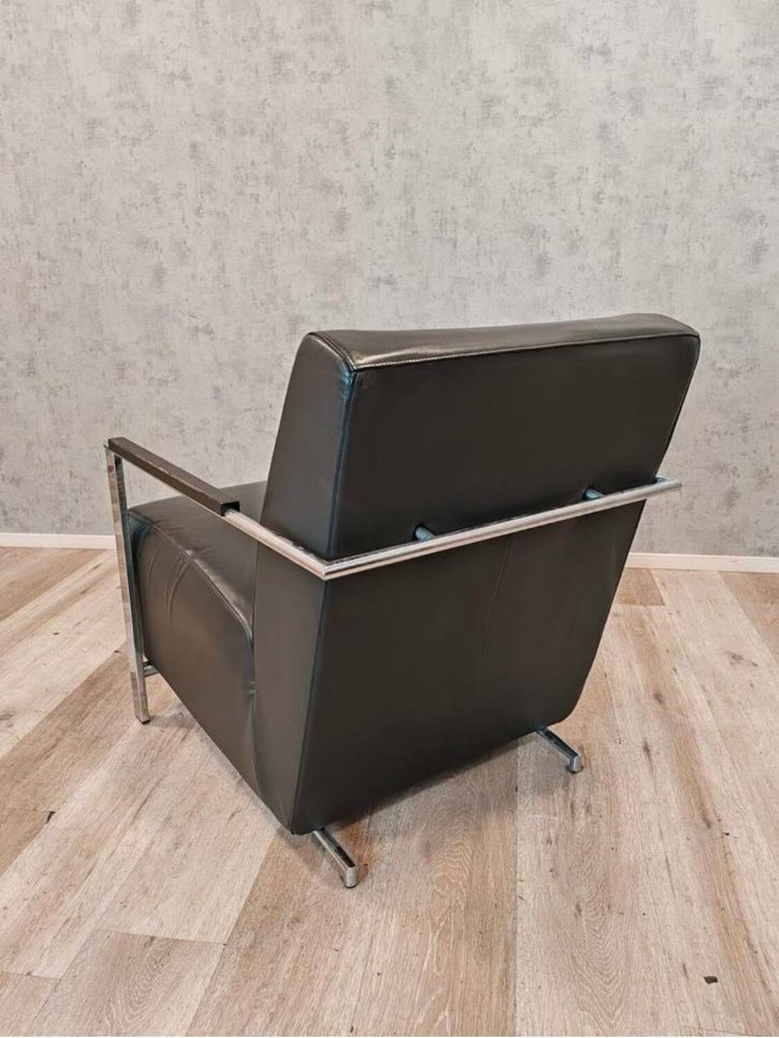 Vintage Design Armchair by Harvink – Black Leather