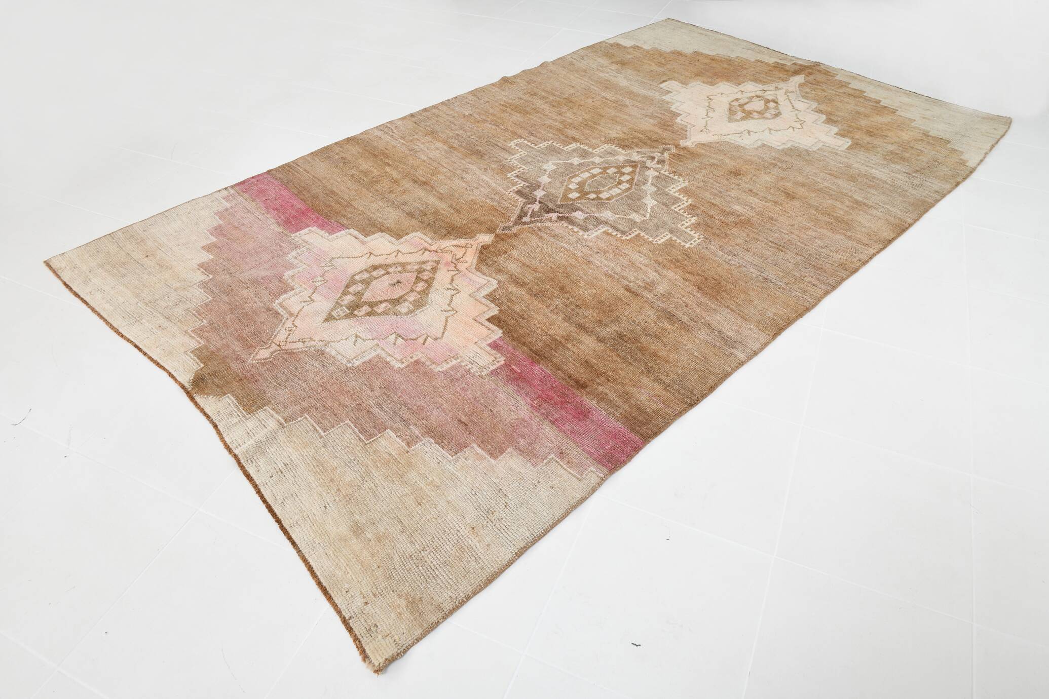 Vintage Neutral Faded Brown Mid Century Modern Turkish Vintage, 190x340 Cm