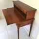 Petit bureau à gradin en merisier 1970