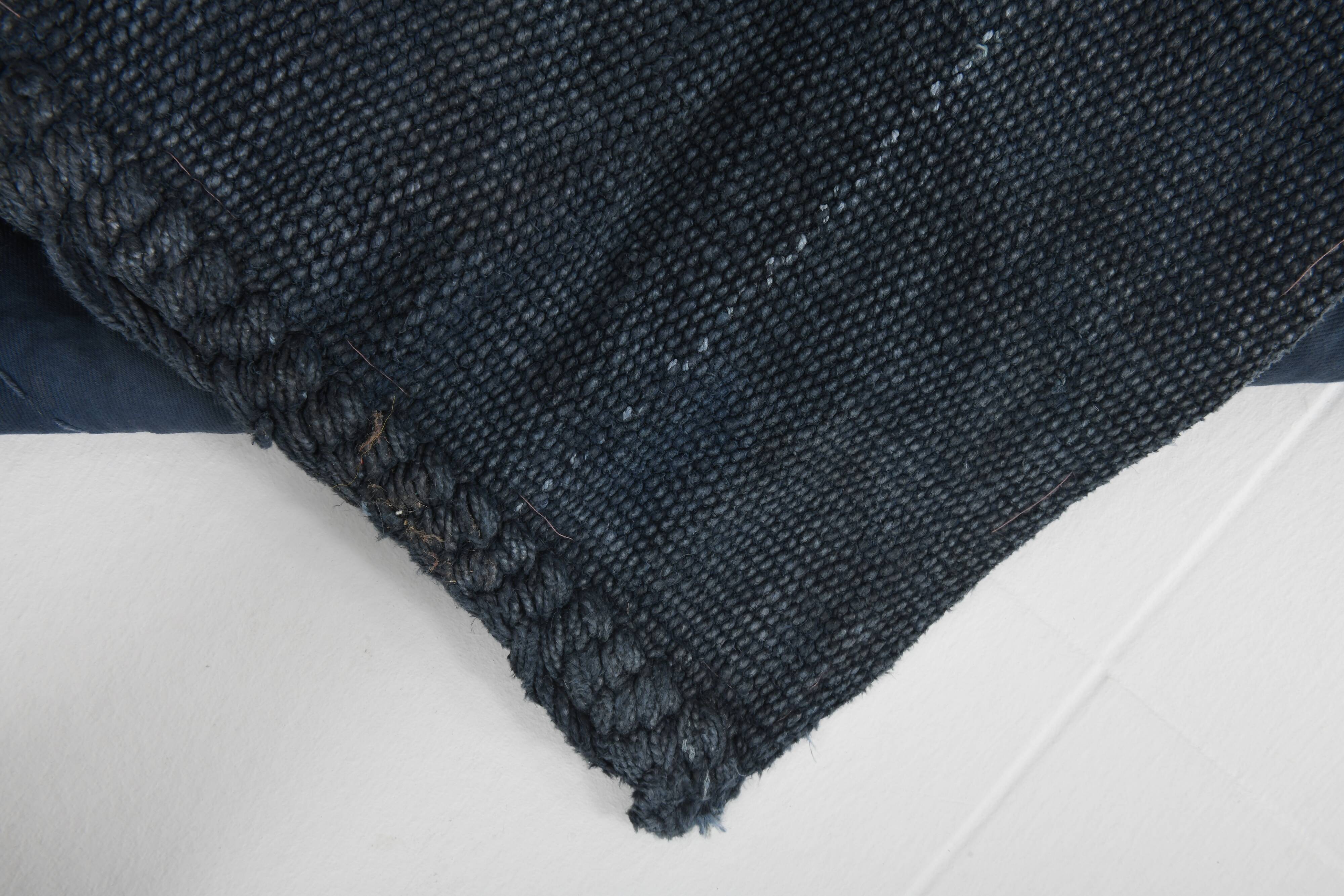 Tapis de couloir court vintage bleu marine turc, 66 x 182 cm