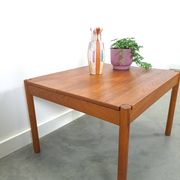 Vierkante Deense teak salontafel Magnus Olesen met ronde poten, nr.2