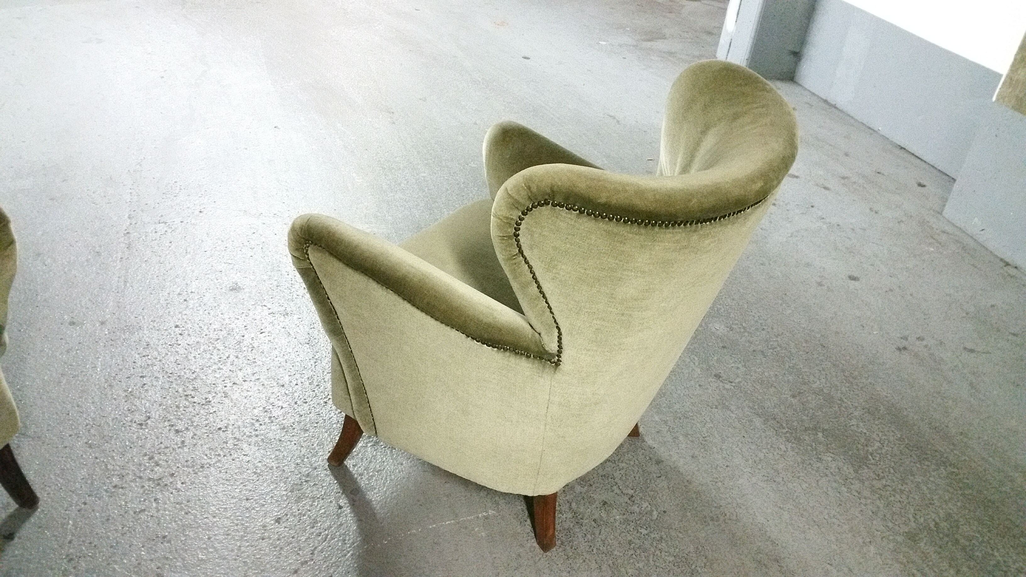 1/3 chairs Danish year 50 to ears