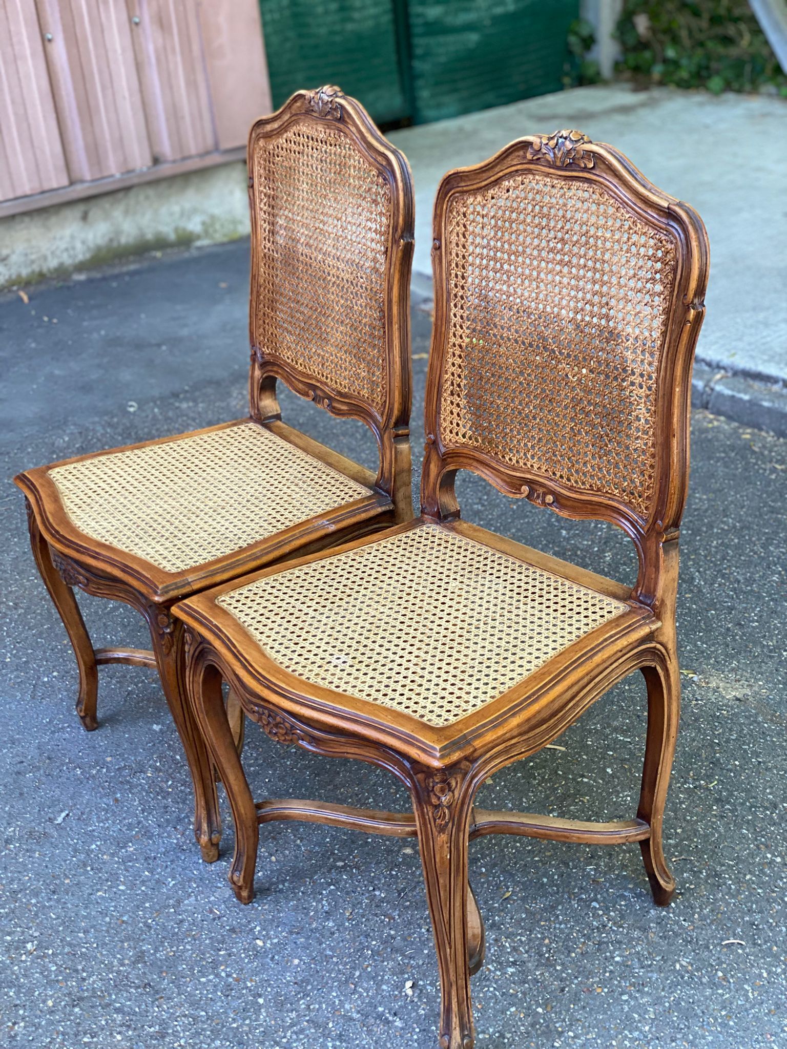 2 Louis XV style chairs in solid oak with rush seating from La Meublerie Meulin.