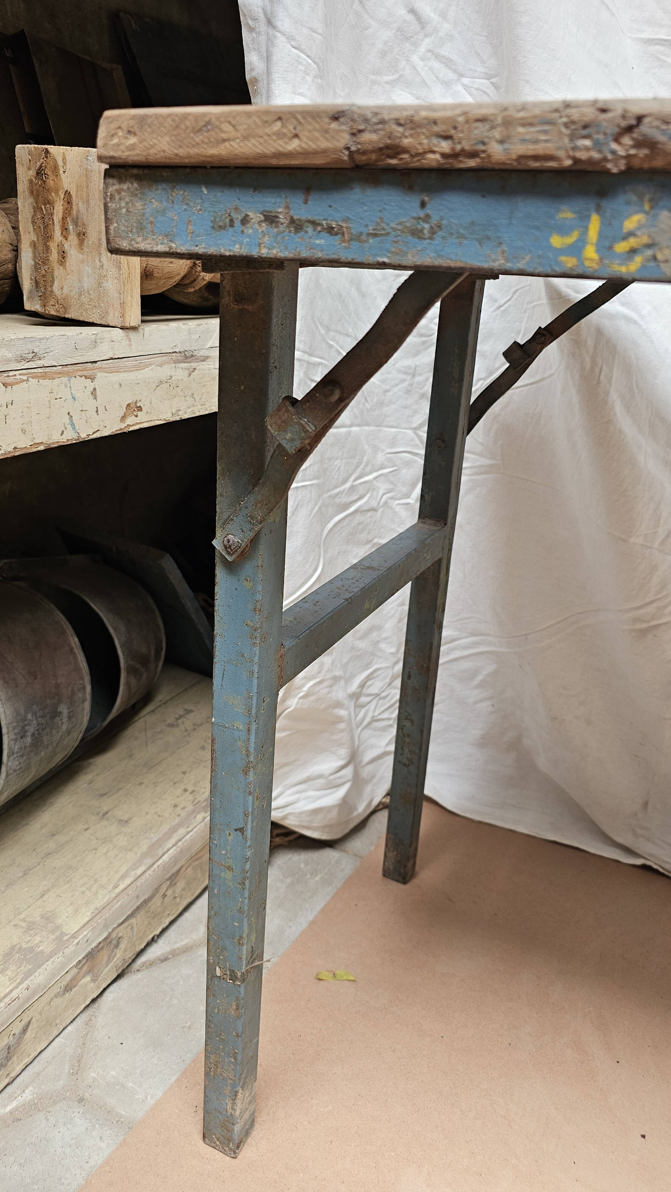 Folding workshop table in teak and wrought iron