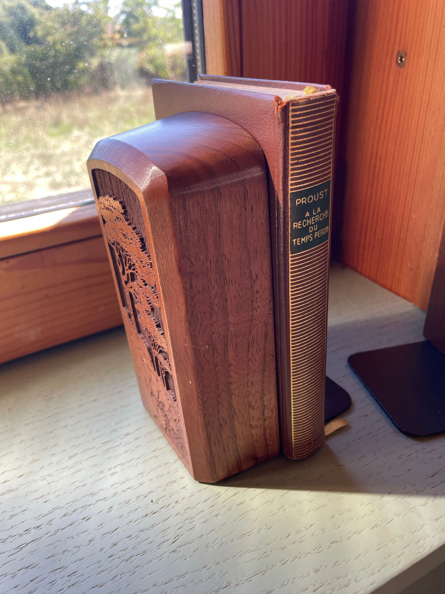 Pair of bookends