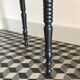 Table d'appoint en bois et noir