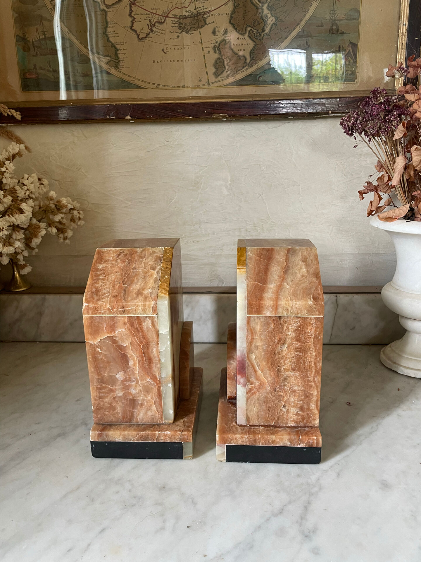 Pair of Art Deco marble and onyx bookends