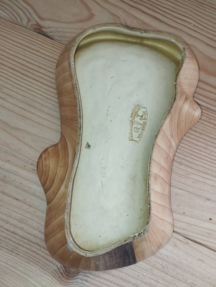 Vallauris catchall – Wood imitation enamel – Organic shape – 1950s–60s