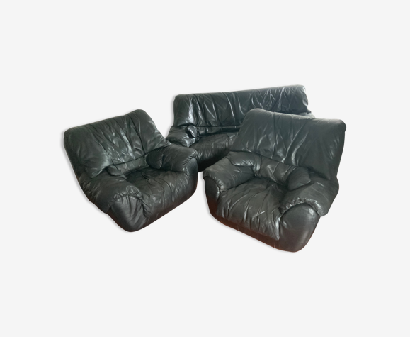 Canapé et fauteuils en cuir
