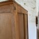 Armoire parisienne vintage