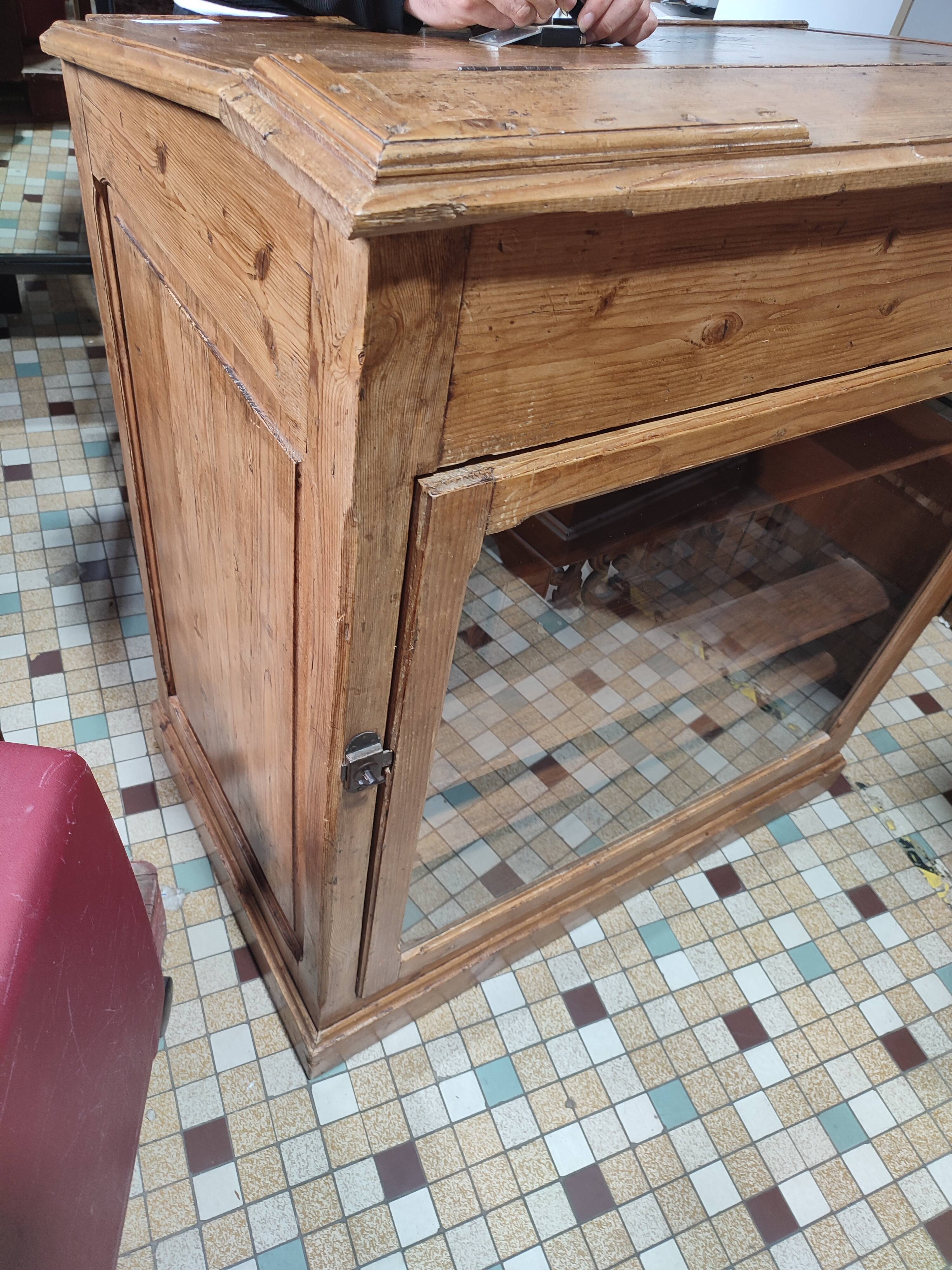 Meuble comptoir atelier église industriel bijoutier mercerie