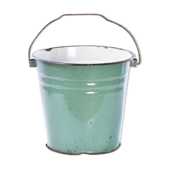 Vintage enameled bucket