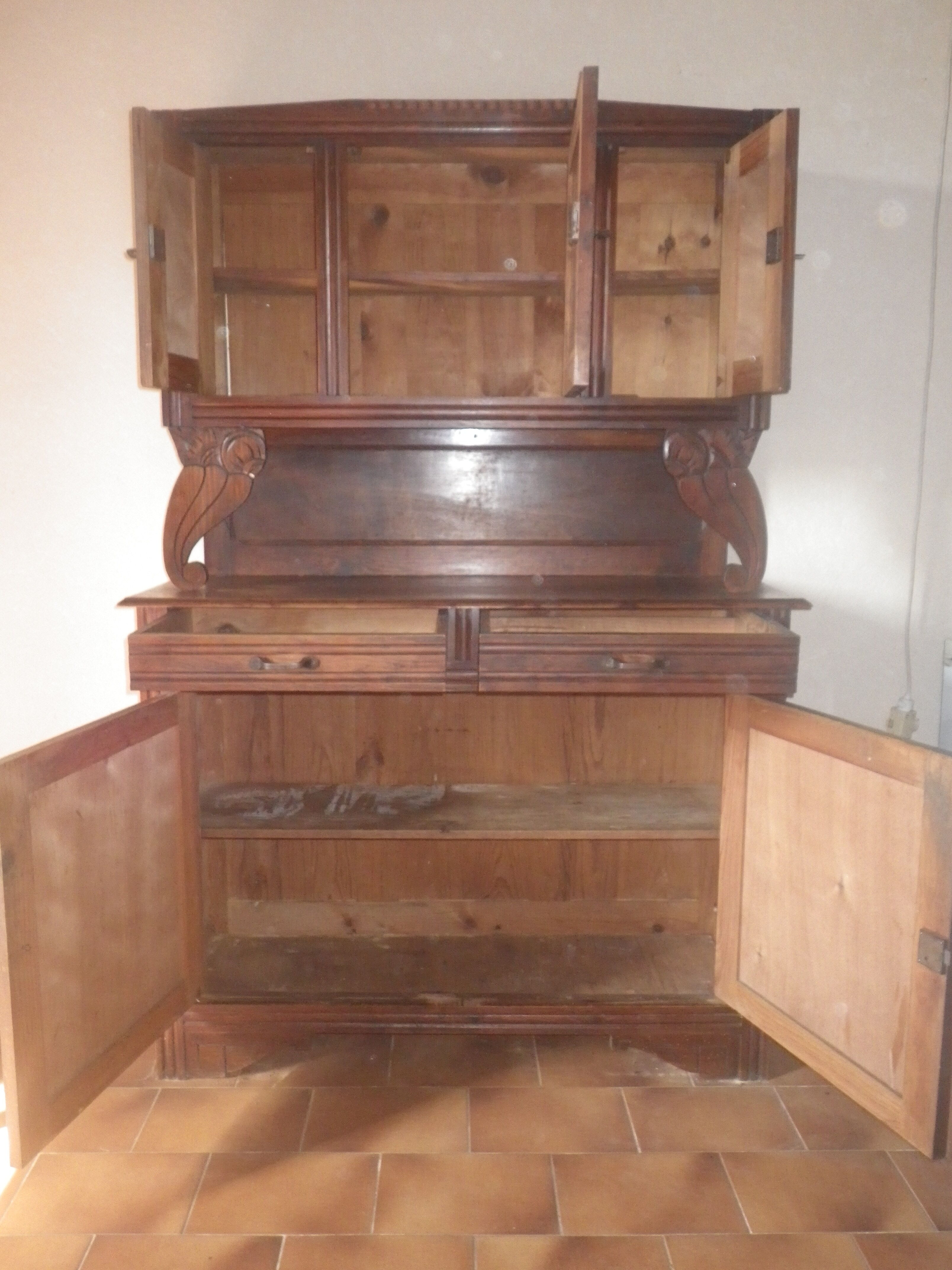 Old kitchen furniture style "Mado"