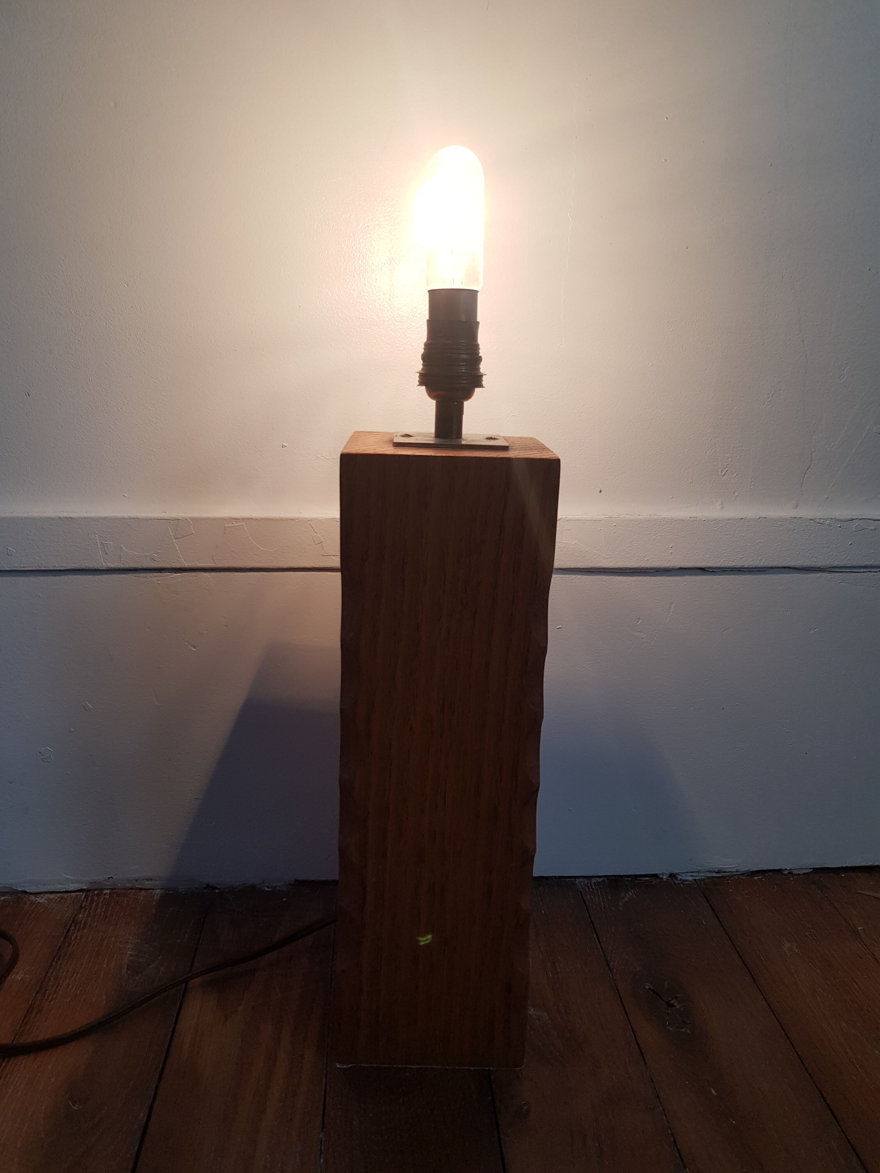 Wooden lamp foot