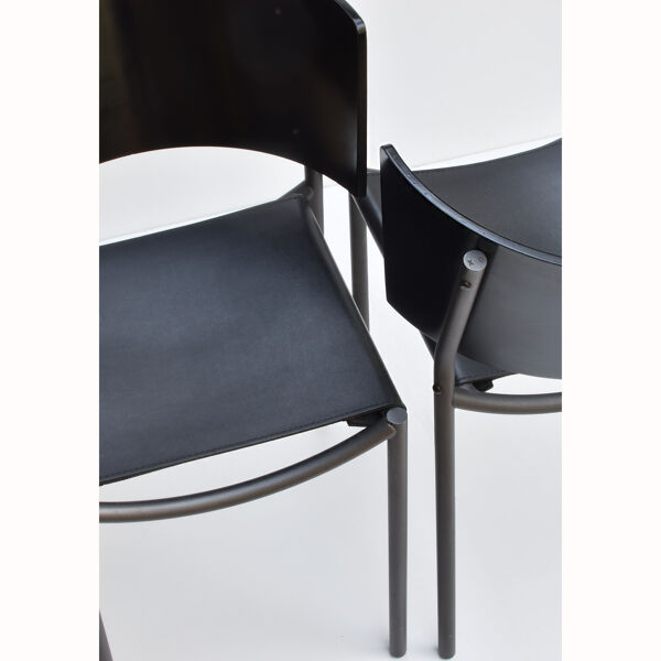 paire de chaises “lila hunter” – philippe starck edition XO 1988