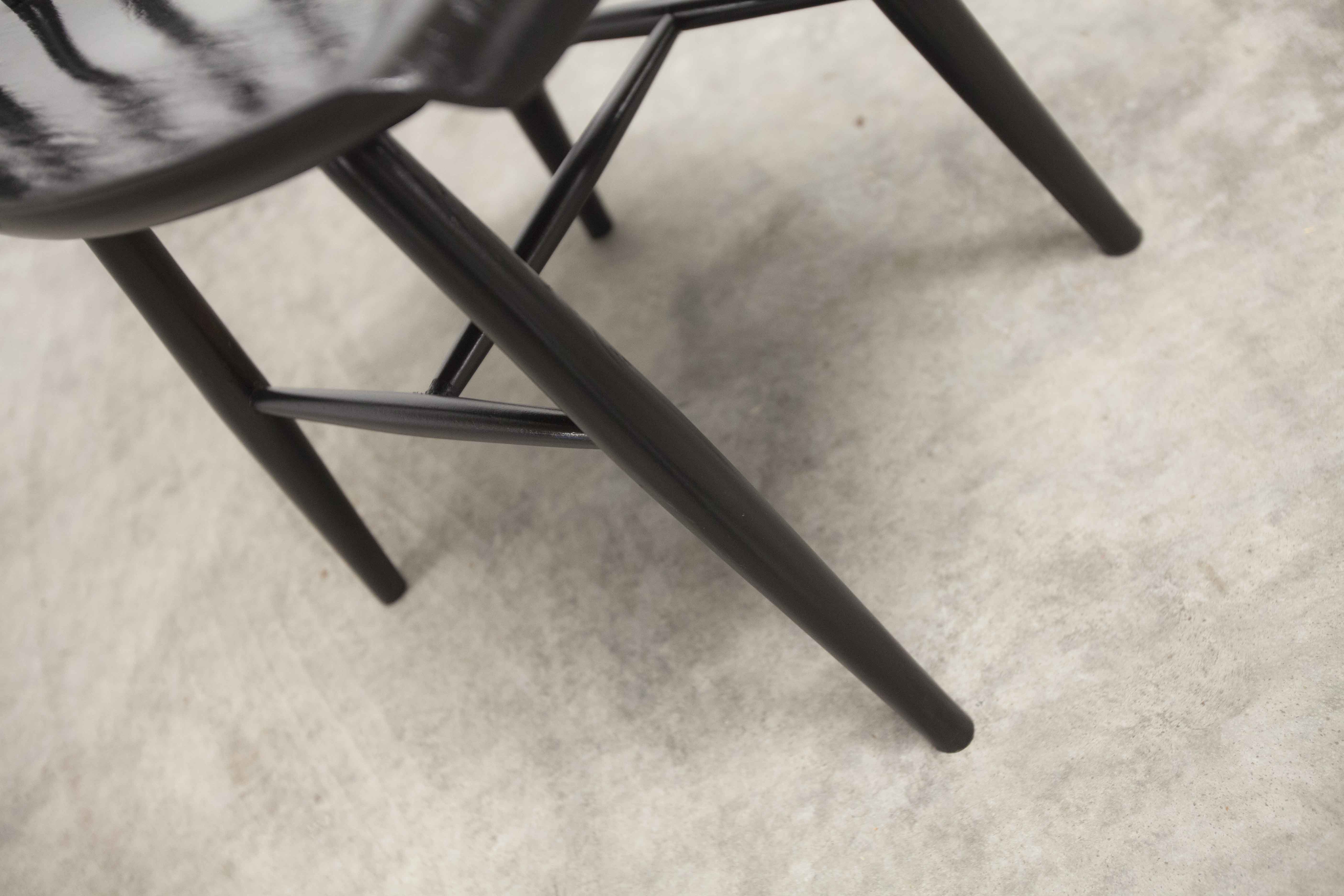 Chair model Fanett by Ilmari Tapiovaara