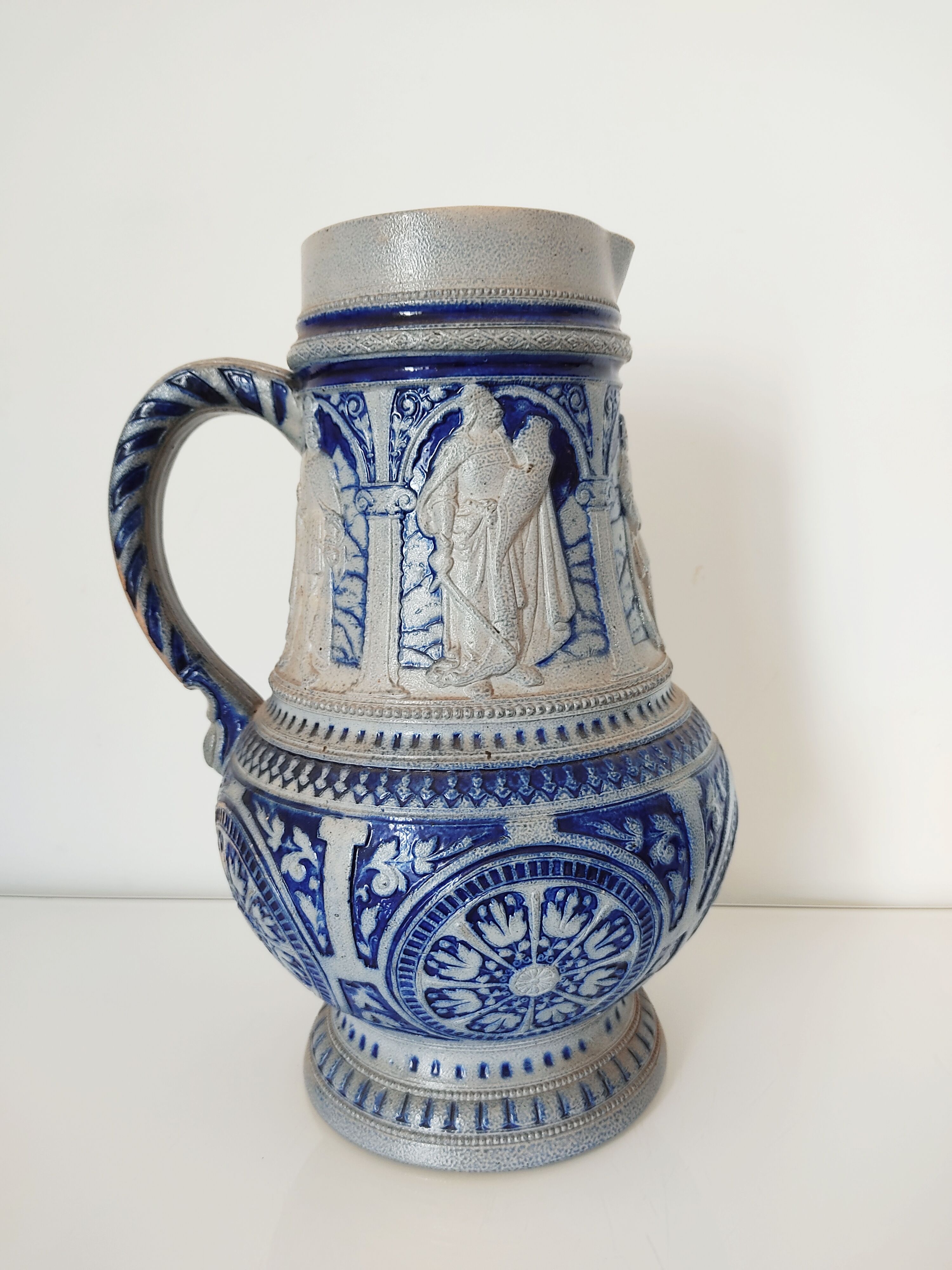 German sandstone jug decoration medieval kings