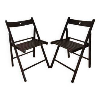 Pair of folding chairs