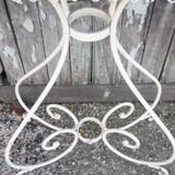 Cast iron planter