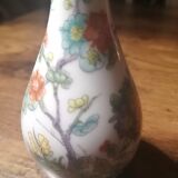 Vase en porcelaine de Paris