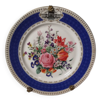 Limoges Plate "Tercentenary of the Grand Trianon" Bouquet Grand Siècle 1987