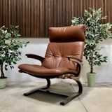 Scandinavian leather lounge chair by Elsa & Nordahl Solheim for Rybo Rykken, 1960s
