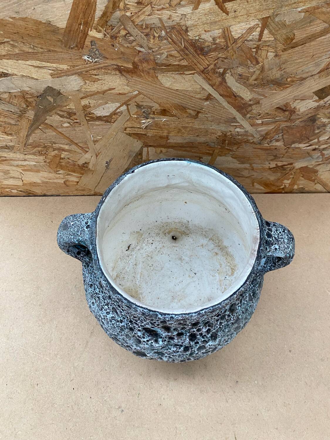 Old Cauldron Pot Tripod Annette ROUX Ceramic Fat Lava 50s #B579