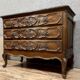 Commode Louis XV Baroque en noyer massif vers 1850-1880