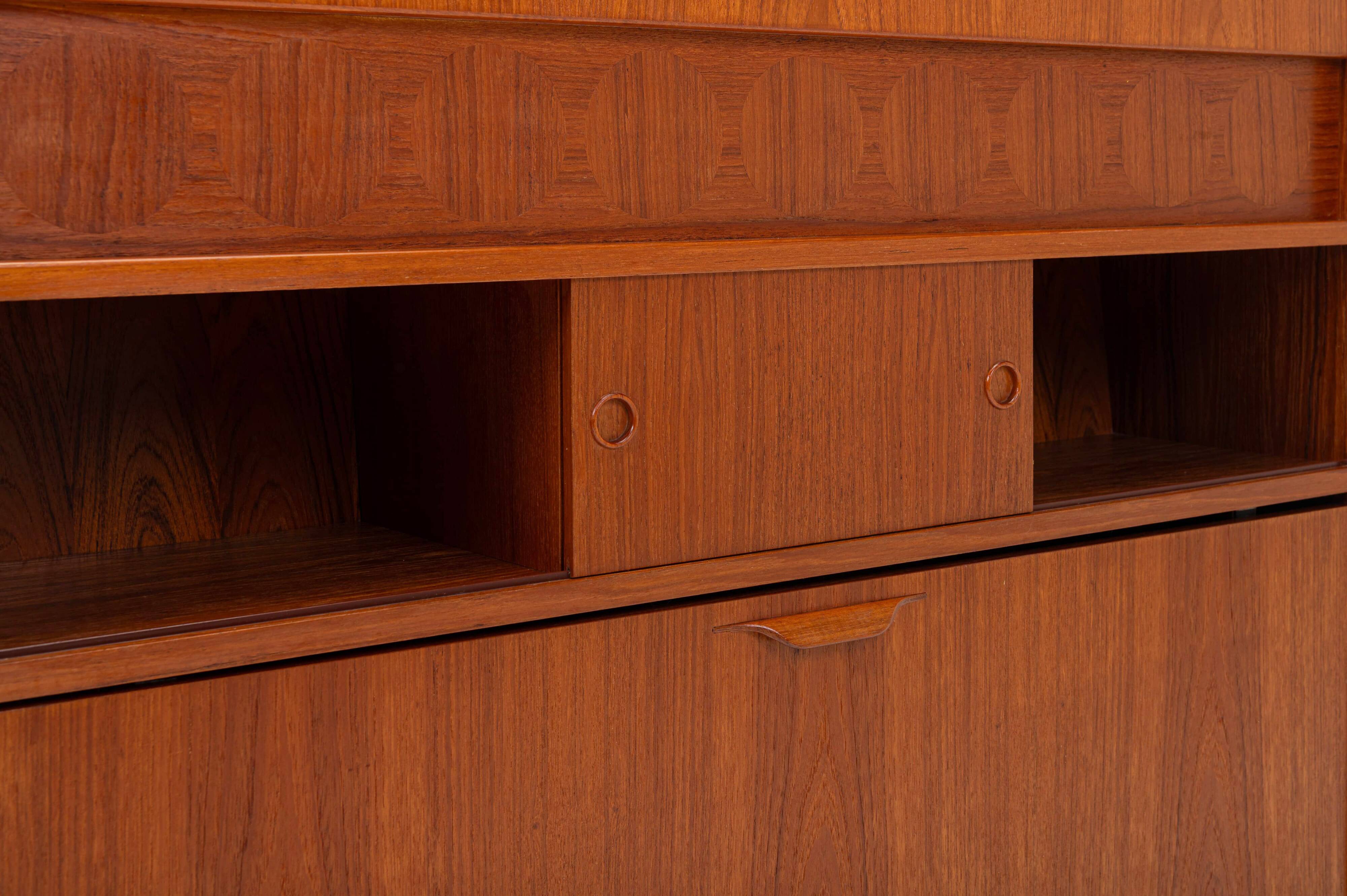 SK661 Cocktail Cabinet and Bar Stools by Johannes Andersen for Skaaning & Son 1960s