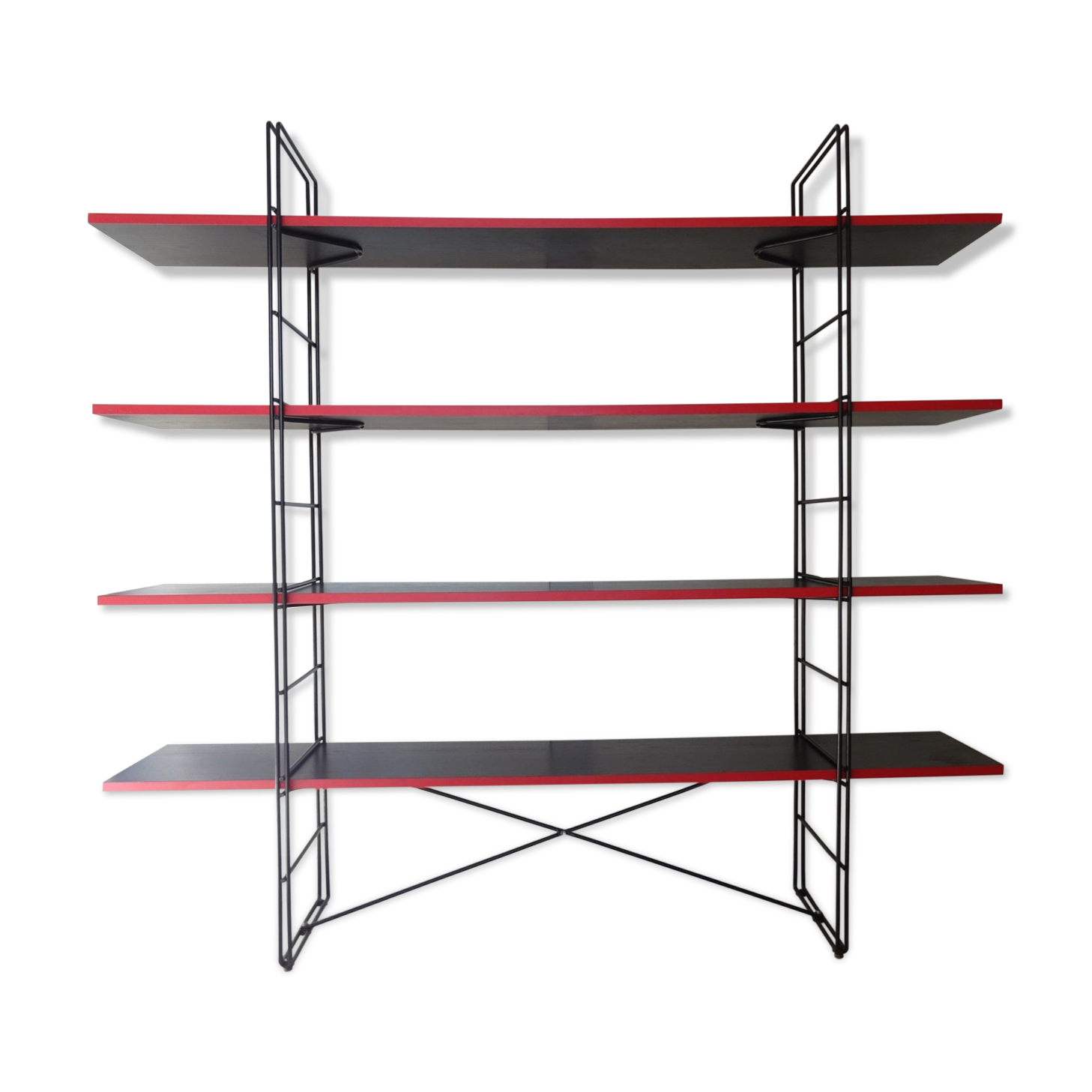 Shelf Niels Gamelgaard