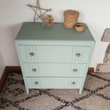 Vintage chest of drawers