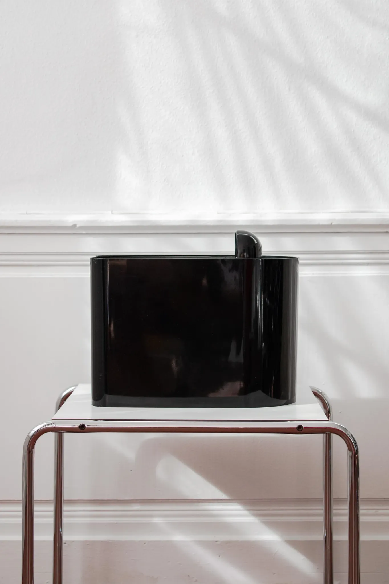 Vintage magazine rack Portariviste (Art. 270) by Rodolfo Bonetto for