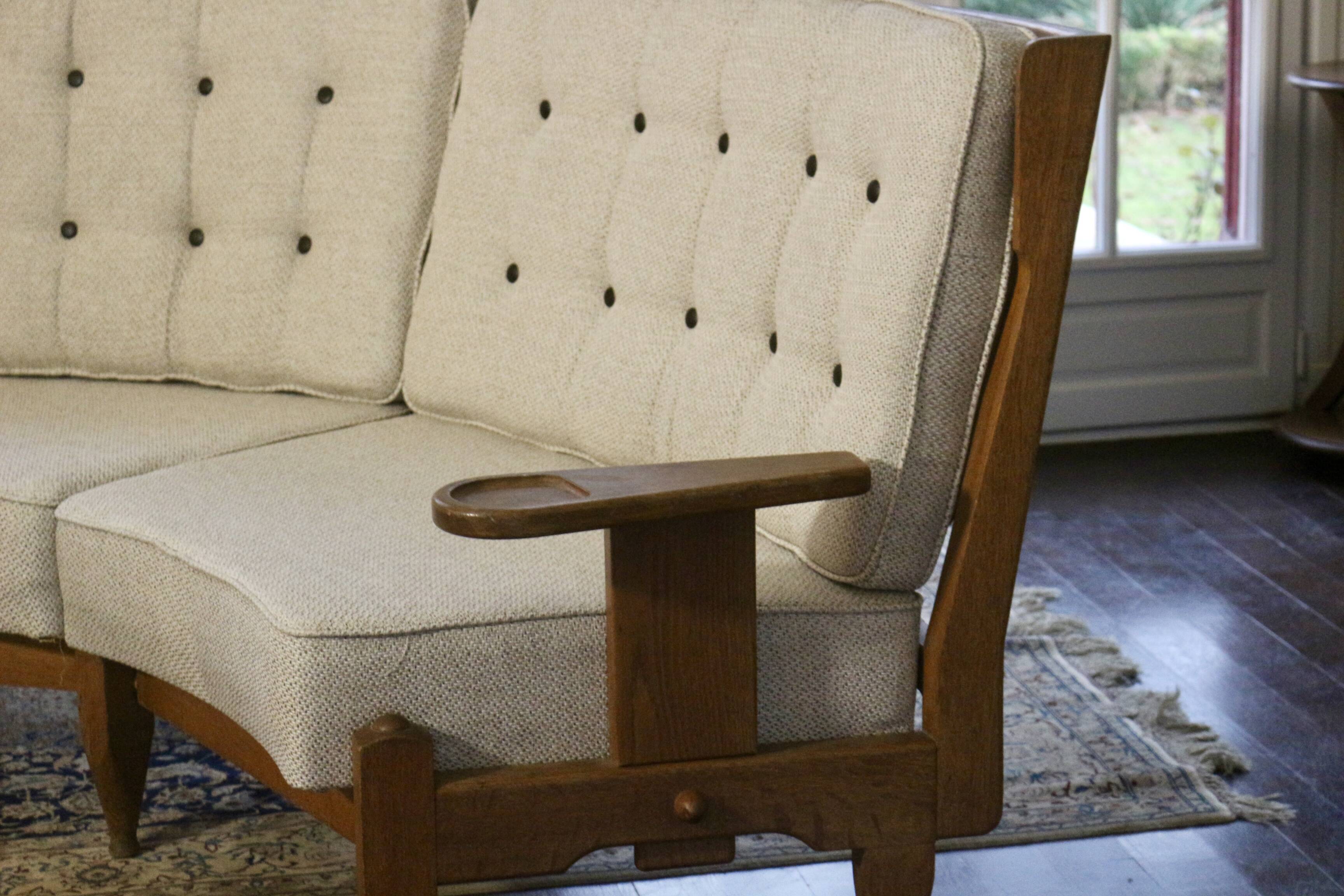 “Véronique” sofa, by Guillerme and Chambron, 1970s Vos Maison edition. Ref Veronica