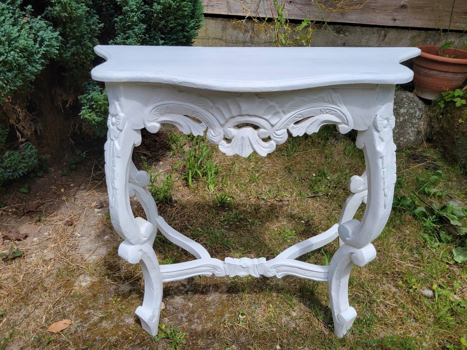 Painted wooden console