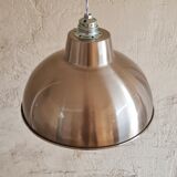 Enamelled sheet metal hanging lamp