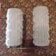 Paire d'appliques en laiton et verre