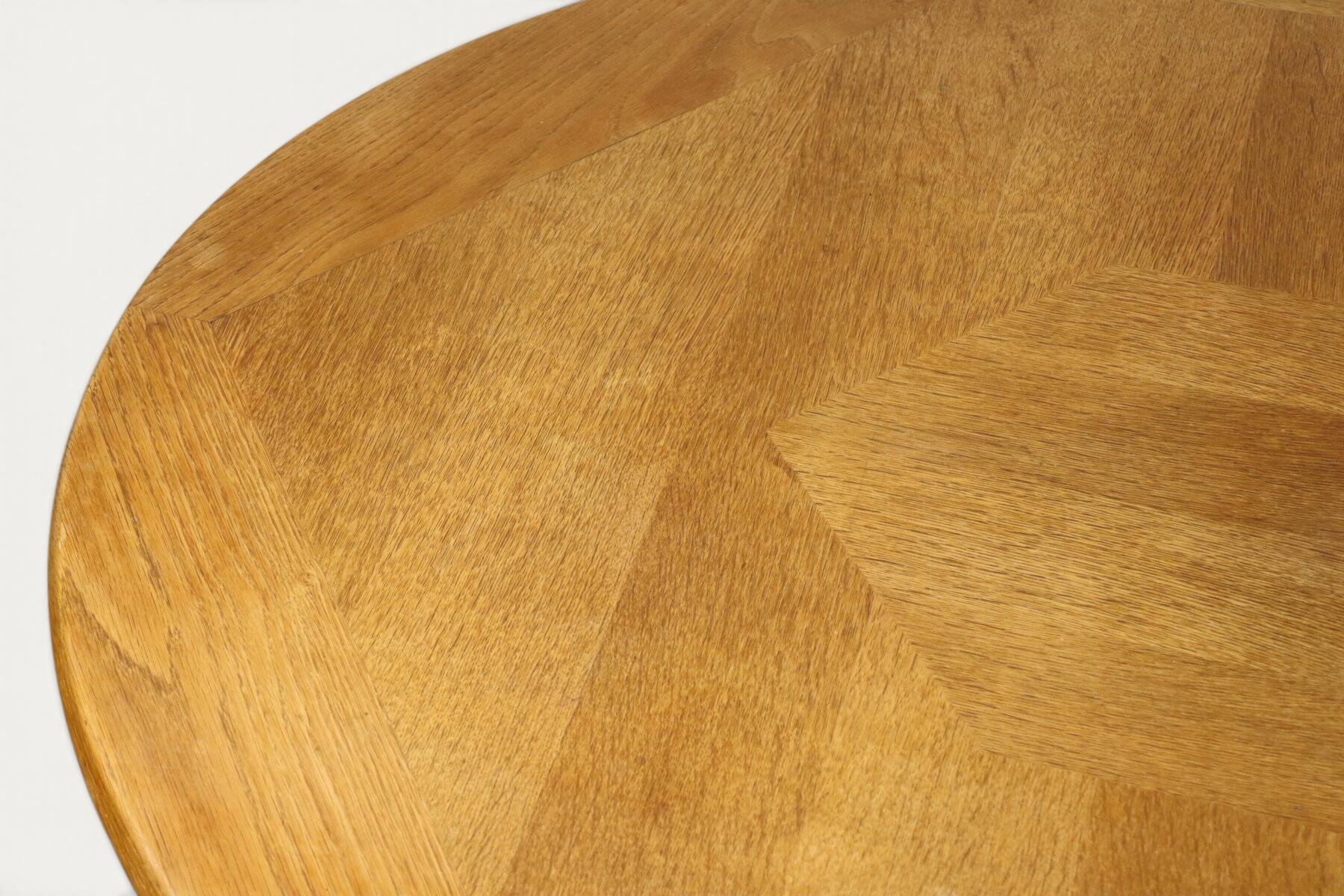 Extendable dining table in oak by Guillerme and Chambron - 1960s