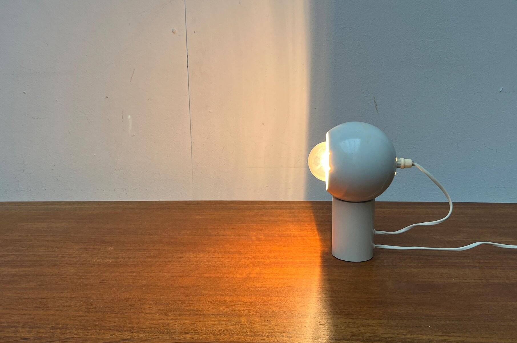 Swiss minimalist magnetic table lamp from the mid-century space age, 1960s.
