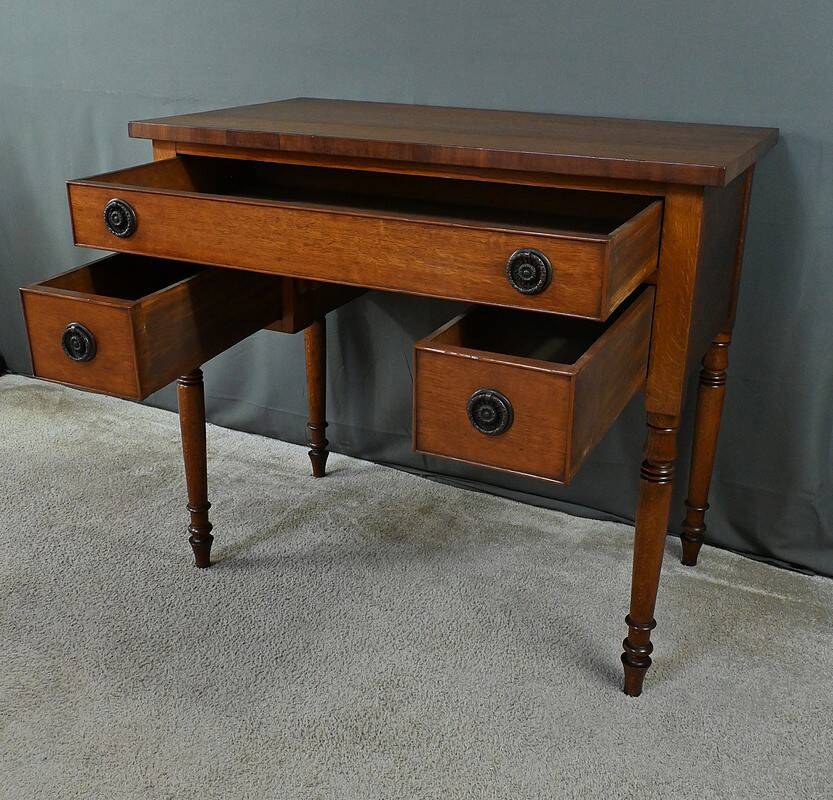 Small Oak Desk, Victorian Period, England – Late 19th Century